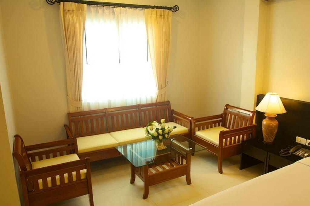 Готель Airport Mansion Phuket Ban Bo Han Екстер'єр фото
