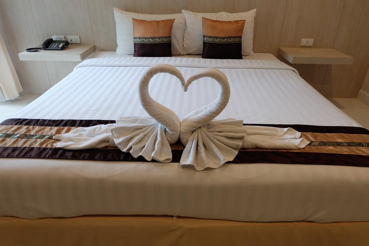 Готель Airport Mansion Phuket Ban Bo Han Екстер'єр фото