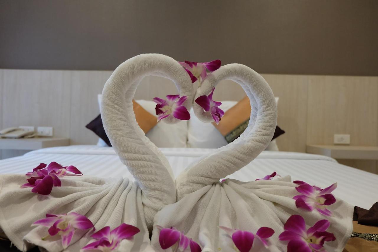 Готель Airport Mansion Phuket Ban Bo Han Екстер'єр фото
